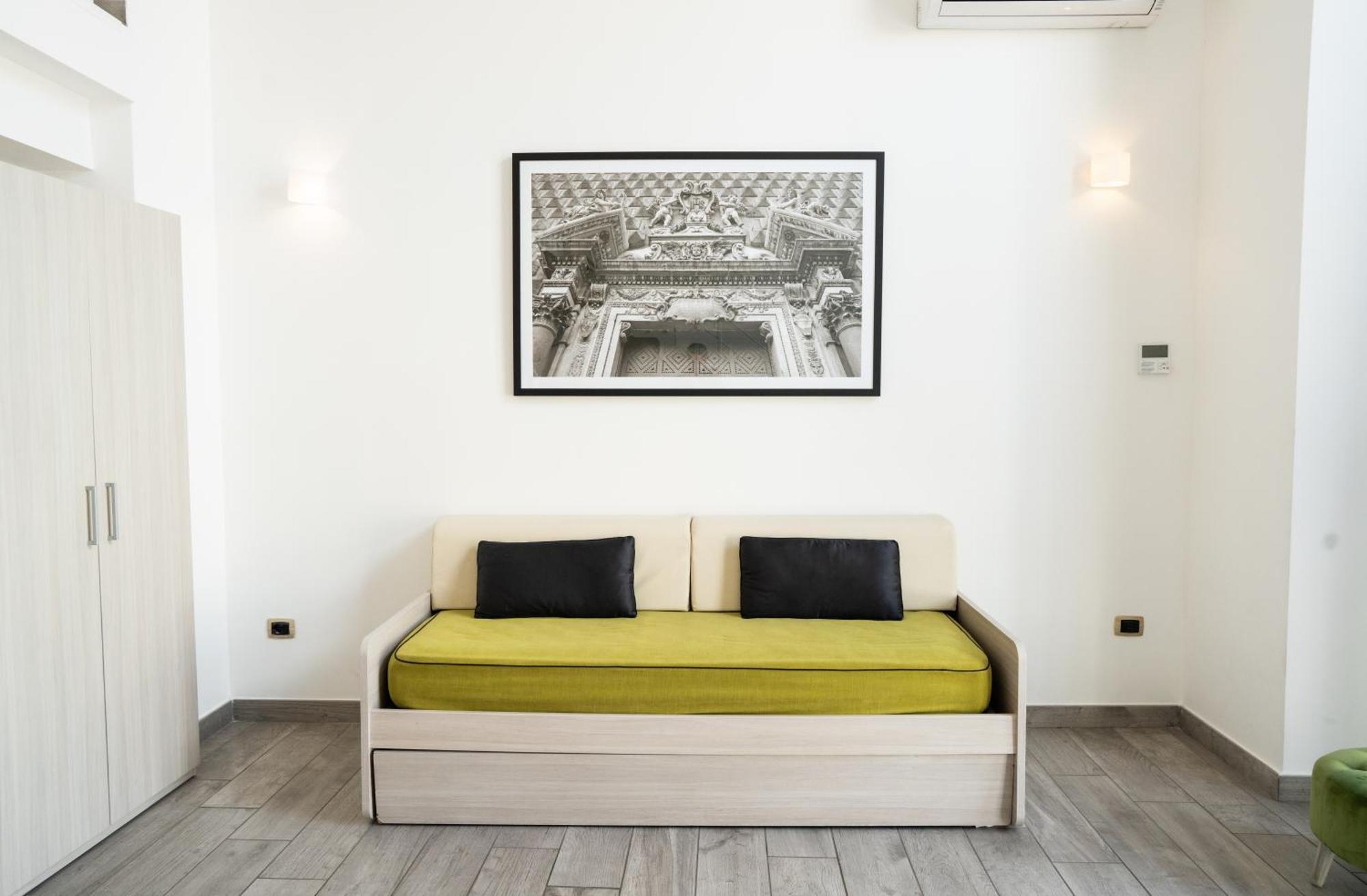 Ecumano Space Napoli Esterno foto