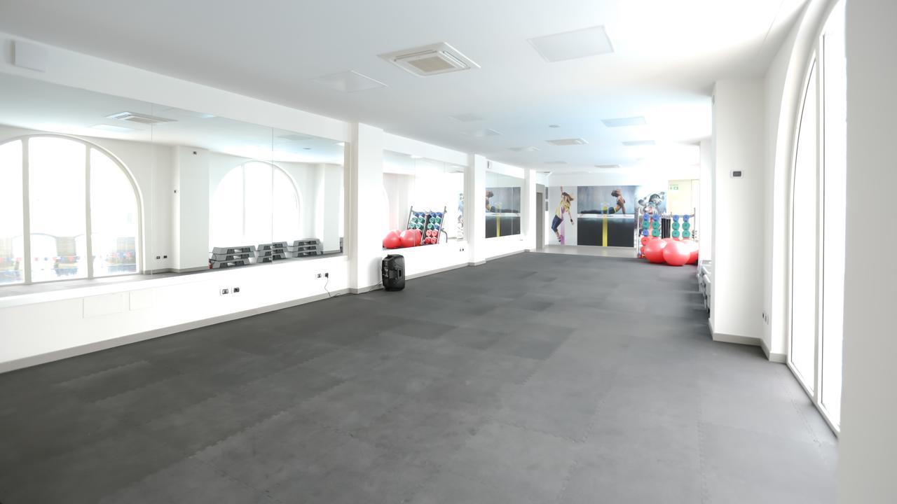 Ecumano Space Napoli Esterno foto