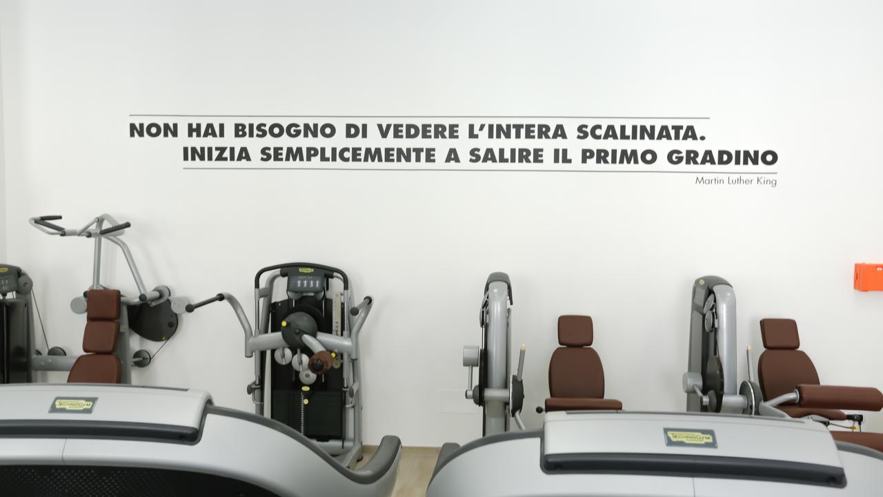 Ecumano Space Napoli Esterno foto
